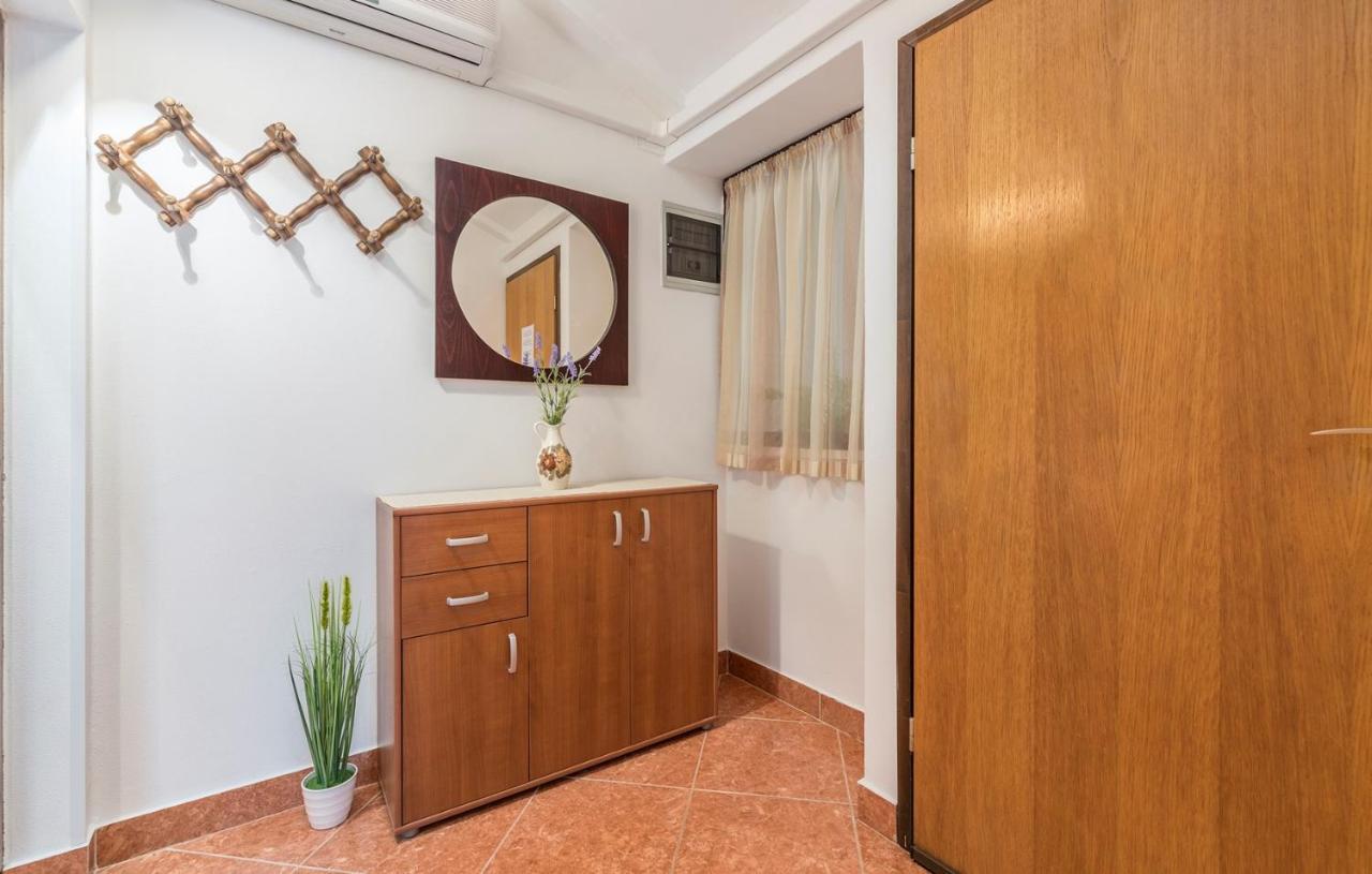 Apartment House Matosevic Porec Exterior photo